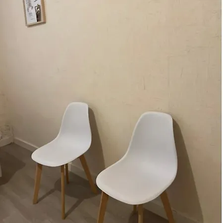 Maison *